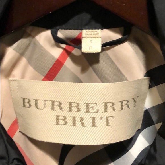 Burberry - Picture 2 of 8